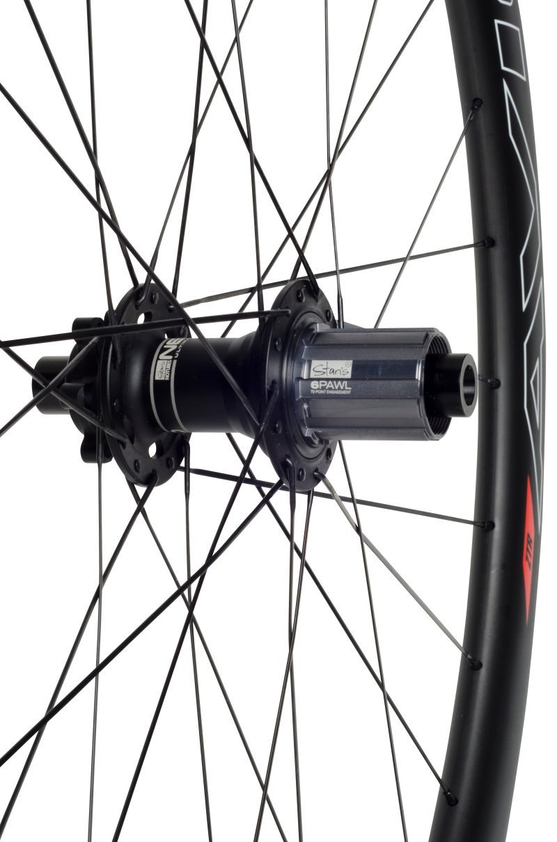 avion pro rear hub close up