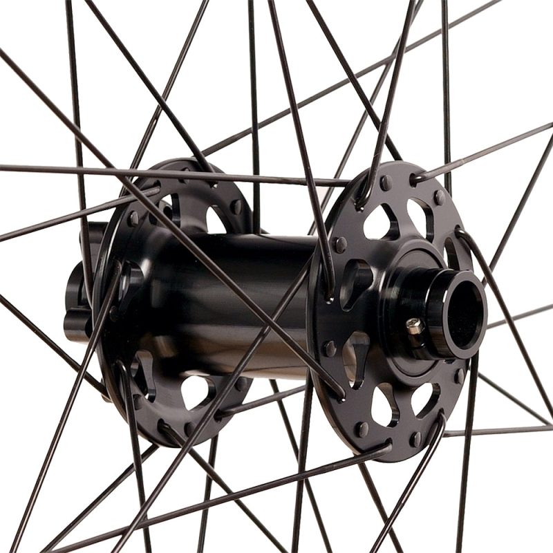 closeup m pulse front hub a square 1