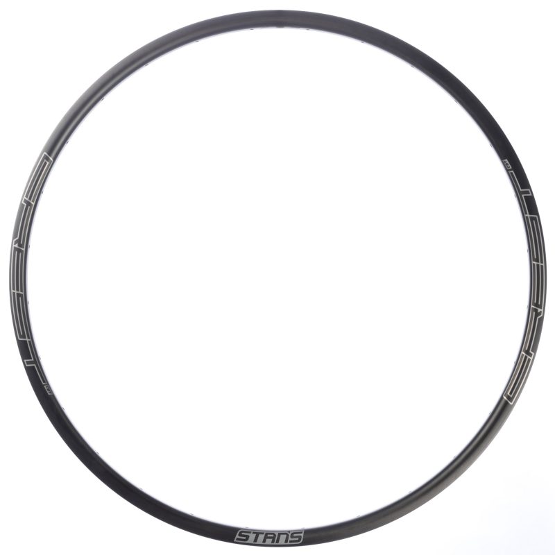 crest cb7 rim center