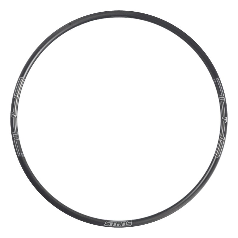 grail cb7 rim center 1